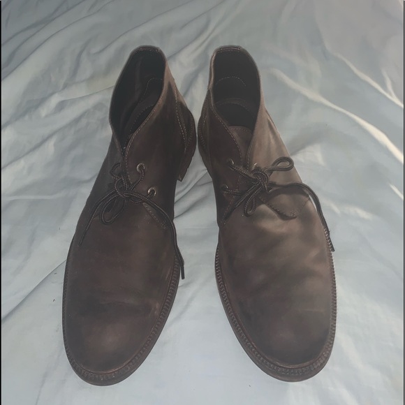 Johnston and Murphy brown chukka boots. - Picture 3 of 3